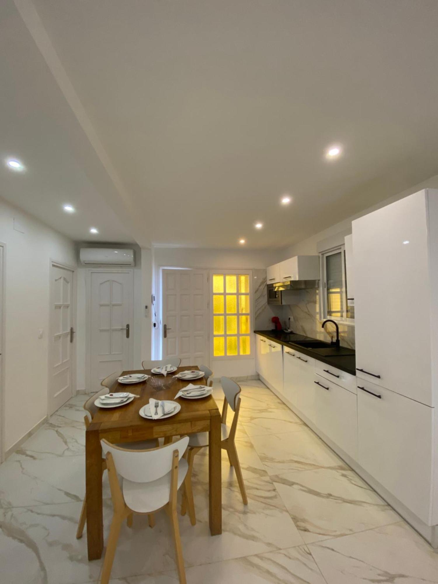 Requesens Playa Apartment Empuriabrava Exterior photo